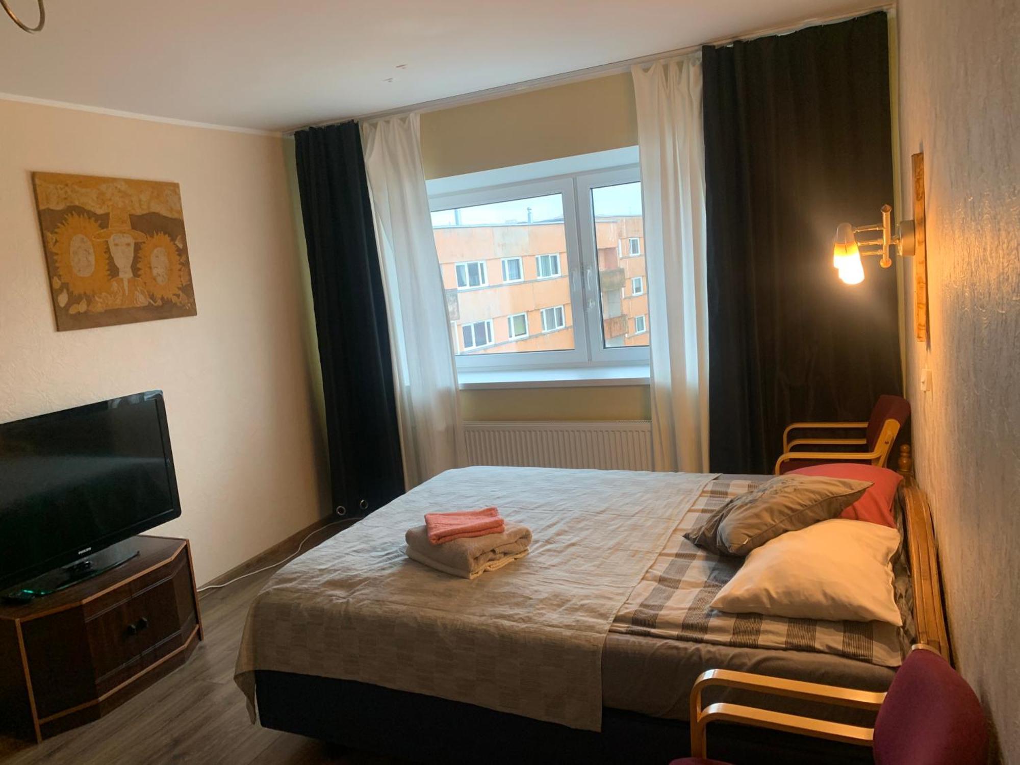 K84, Nice 2- Bedroom Apartment - 2 Big Beds 1 Single Bed Tartu Dış mekan fotoğraf